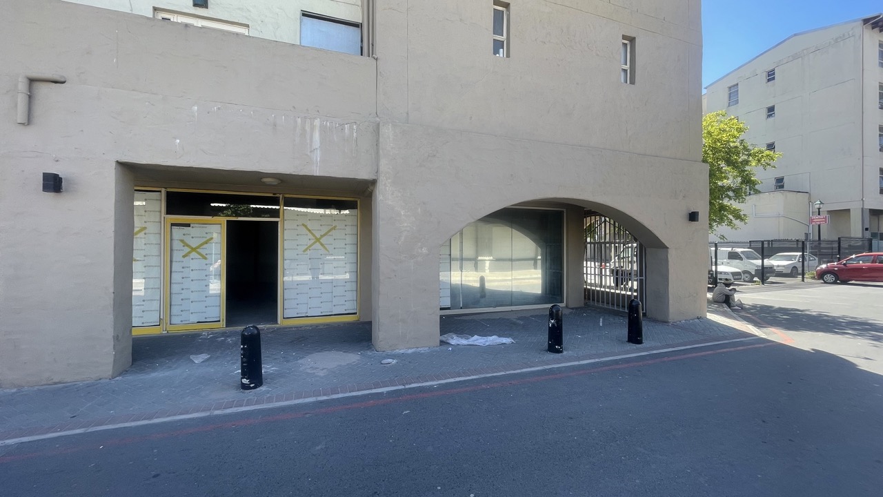 To Let commercial Property for Rent in Athlone Western Cape